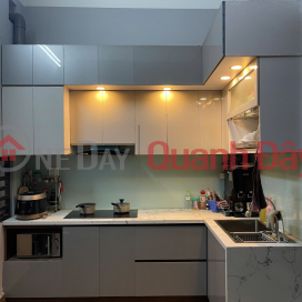 House for sale on Nguyen Dinh Chieu street, 40m2, 5 floors with elevator, new and beautiful, 4.5m frontage, 13.9 billion VND. _0