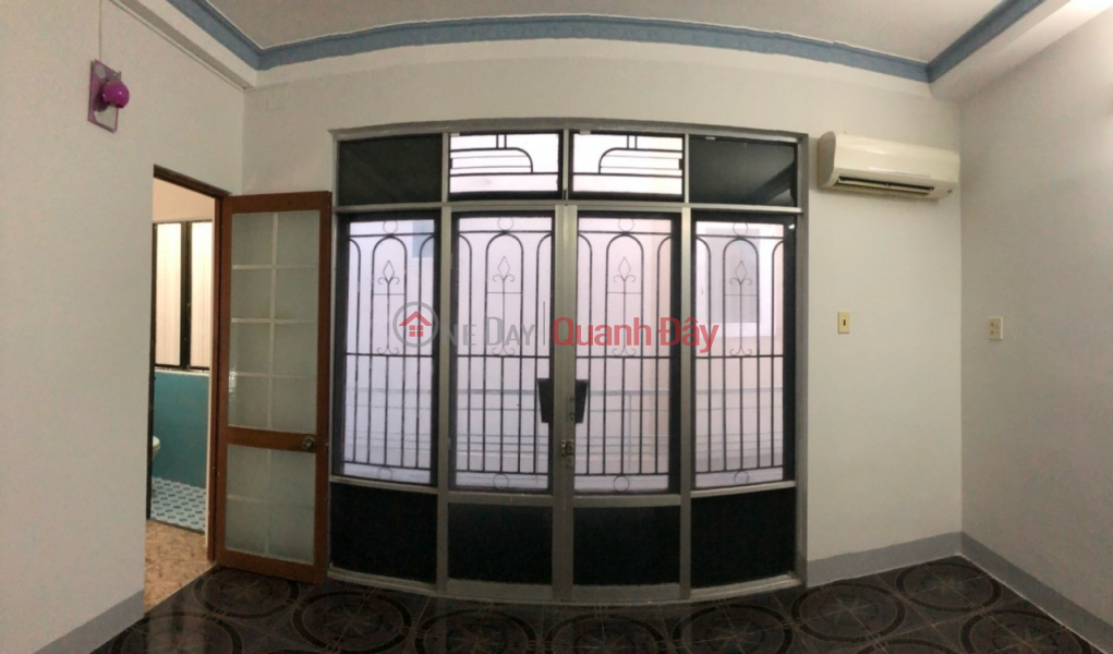 3-FLOOR HOUSE FOR SALE, 1 TUM IN HOANG DIEU ALley - VINH NGUYEN Sales Listings