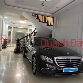 VIP phố Cầu Giấy, 70 M2, Nhỉnh 16 Tỷ, Full nội thất đẹp long lanh, Hai mặt thoáng _0