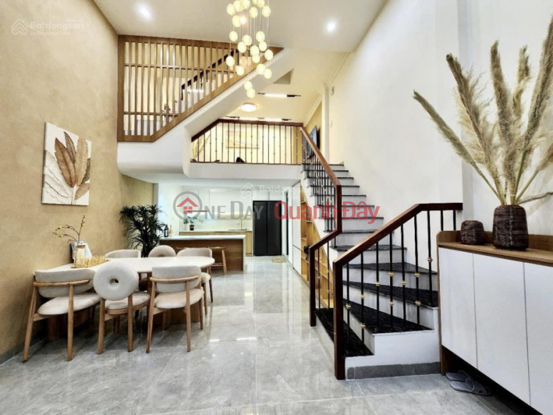 House in Dinh Cong, area 46m2 x 5 floors, shallow alley, 5m wide, price 7.88 billion, ready to move in Sales Listings