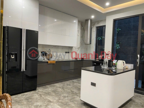 HOUSE FOR SALE ON MAC THAI TO STREET, DIVIDED LOT, CAR ACCESS, GOOD FOR BUSINESS, 2 OPEN, 65M2, PRICE 23 BILLION _0
