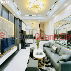 Selling Kim Giang house 30m, 4 floors, 3.4m, car 10m, wide alley, full furniture, 2.78 billion _0