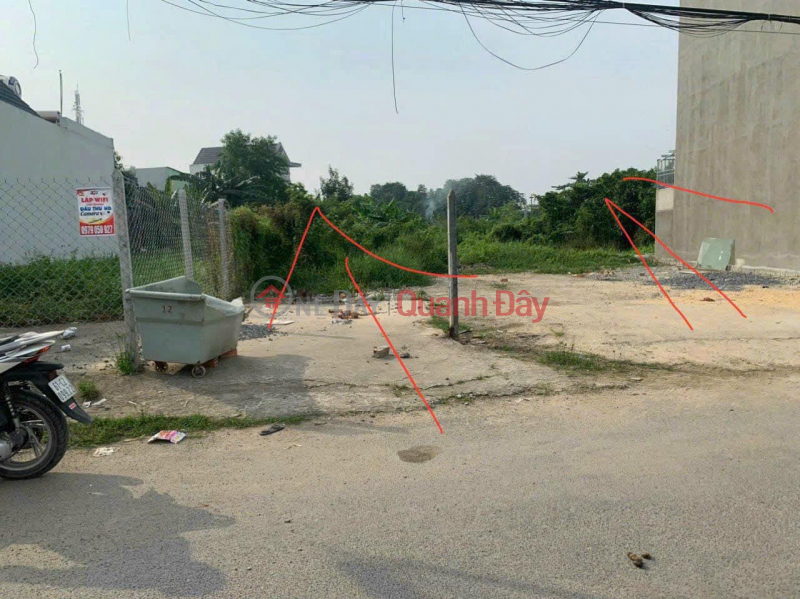 Asphalt land, separate title in the center of Vinh Phu, Thuan An, Binh Duong Sales Listings