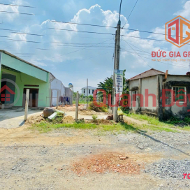 Bán lô đất đẹp 139m2, góc 2 mặt tiền đường 8m thông chỉ 1,7 tỷ _0