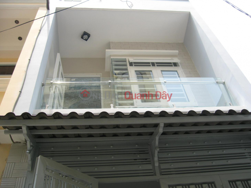 Selling Car Alley House on Cach Mang Thang Tam Street, Tan Binh District, Area: 4mx14m, Area: 1 floor Price: 6.9 billion Sales Listings