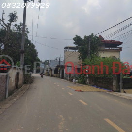 Land for sale on Ngoc Vua Ba stream road near Xanh Vila (4-lane asphalt road) _0