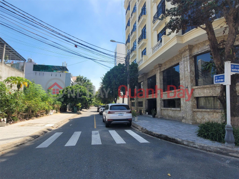 Land for sale on Son Thuy Dong 1 street, near the sea, need to sell quickly. Suitable for living and building apartments. _0