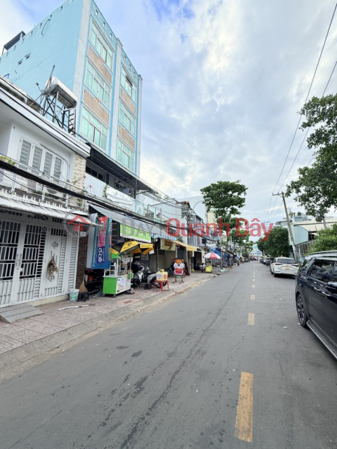 Bán nhà mặt phố ngay Dương Bá Trạc 3,8x15 khu kinh doanh sầm uất _0
