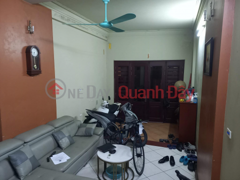 Selling Hoang Quoc Viet Townhouse in Cau Giay District. 195m Frontage 7.3m Approximately 23 Billion. Commitment to Real Photos Accurate Description. _0