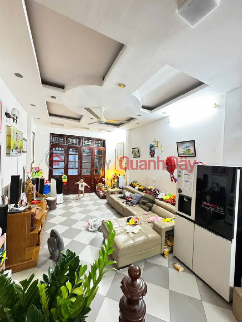 Kim Giang, lô góc, ô tô đỗ cửa, sát mặt phố, ngõ nông, thông chỉ 11,2 tỷ _0