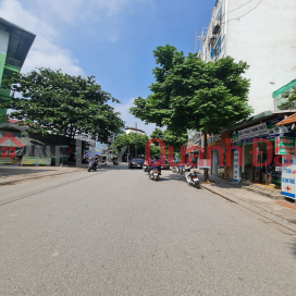 Land for sale in Co Bi, Gia Lam, Hanoi. 90m2, corner lot, 10m wide road. Price 8xxx million. Contact 0989894845 _0