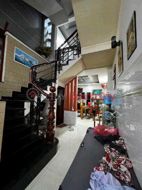 Nhà 4 Tầng - Hẻm 6m Thông - DT: 4x15= 60m² , Bình Tân Giáp Tân Phú. _0