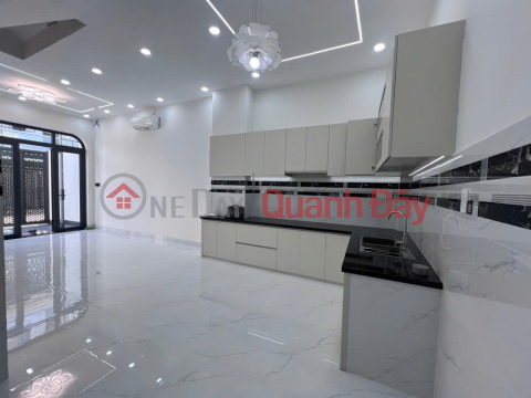 Quick sale this week - 3-story house on 23 Nguyen Xien Street, Long Binh - 50m2 - 8m wide road for cars - Price 4.7 billion VND _0