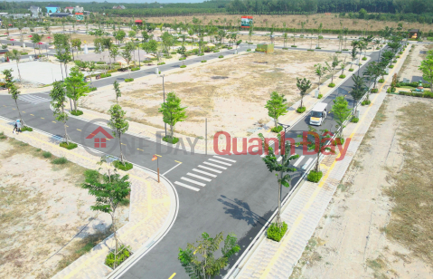 Land plot with private book with huge discount 5x17 12.9 million/m2 right in the administrative center _0