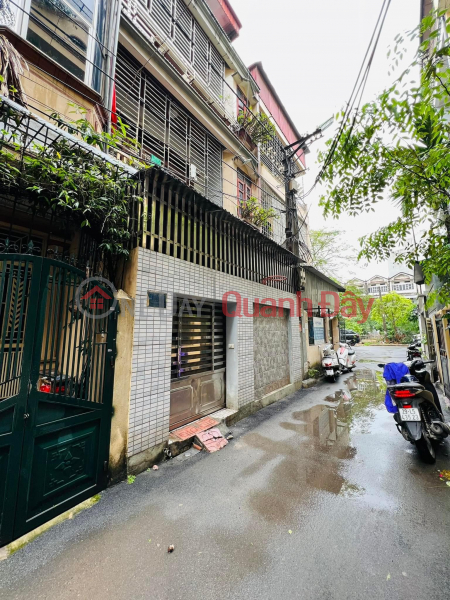 đ 8,2 tỷ | CẦN BÁN NHÀ PHỐ THÁI HÀ: 47M2, 4 PHÒNG NGỦ, PHÂN LÔ Ô TÔ 7 CHỖ, NHÀ KHUNG CỘT, NHỈNH 8 TỶ.