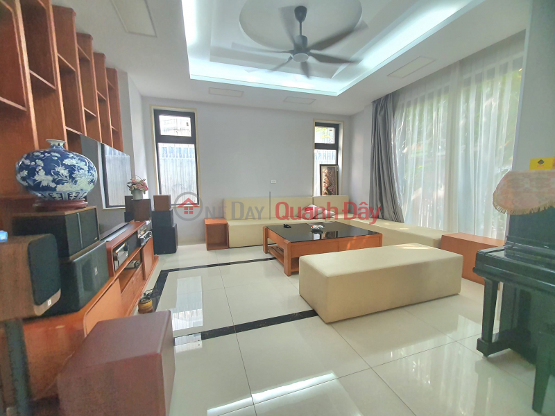 Property Search Vietnam | OneDay | Nhà ở | Niêm yết bán GIÁ SỐC Biệt thự KĐT Dịch Vọng 307m 4T, Ô tô tránh, Vỉa hè, hơn 90 tỷ