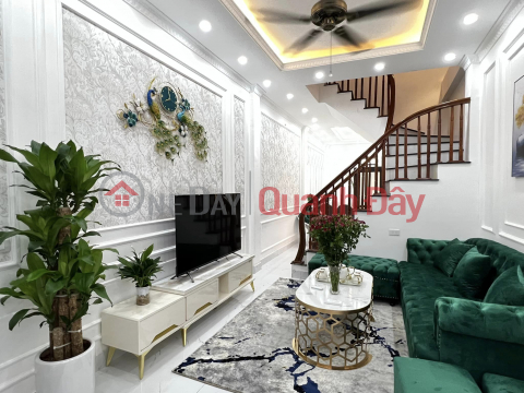 Urgent sale of 4-storey house on Tran Binh street, My Dinh, Cau Giay, fully furnished for only 4 billion _0