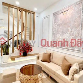 Private house for sale in Truong Chinh Dong Da 38m 4 floors 4 bedrooms beautiful house right at the corner 5 billion contact 0817606560 _0