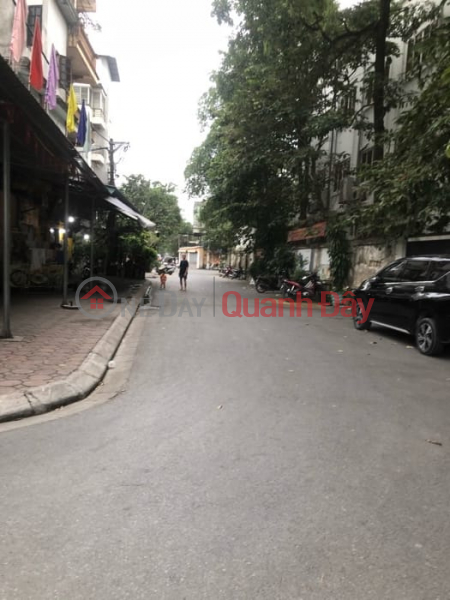 Selling land lot 416 Vinh Hung, car runs around 70m mt5.4m Sales Listings