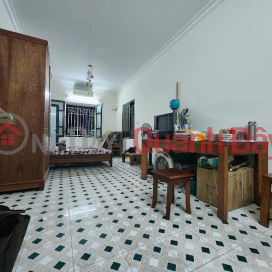 Apartment for sale, 2nd floor, Ton Duc Thang Street - 86m2 - 2.x billion _0