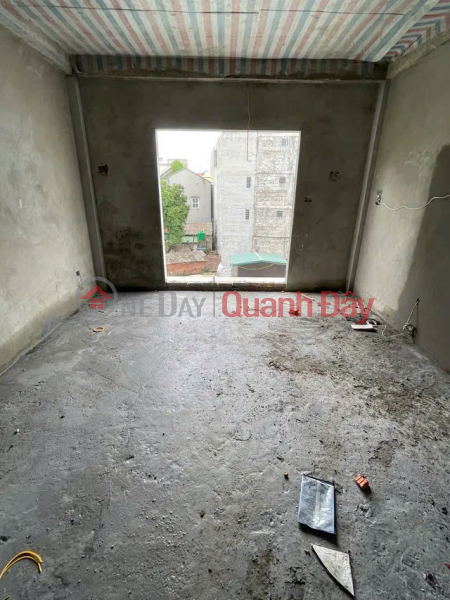 NHÀ RIÊNG MƠI- Ở LUÔN PHỐ ĐÀM QUANG TRUNG-LONG BIÊN 30M2,4 TẦNG, MT 4M, 5.55 TỶ. | Việt Nam | Bán | đ 5,55 tỷ