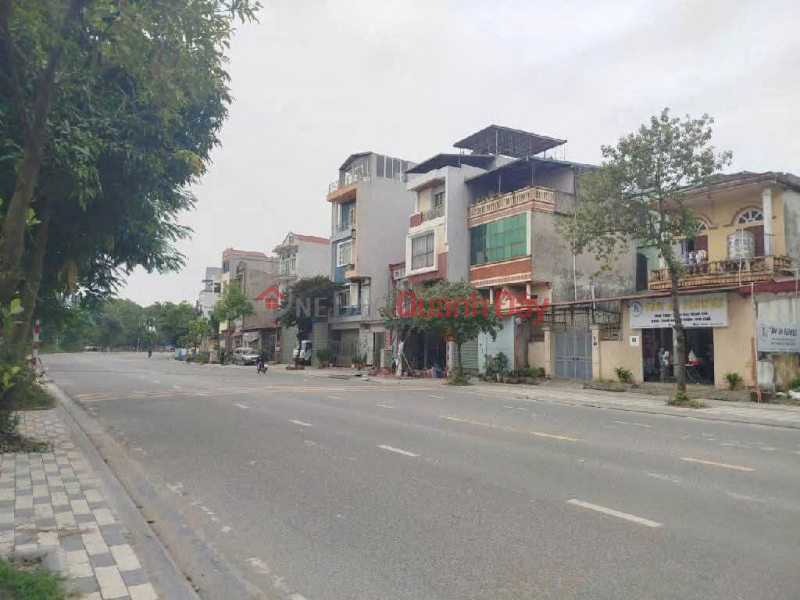 SUPER PRODUCT BEAUTIFUL CORNER LOT IN THIEN LOC - CLEAR ROAD - 2 CARS ACCESS - TOP-LEVEL UTILITIES Sales Listings