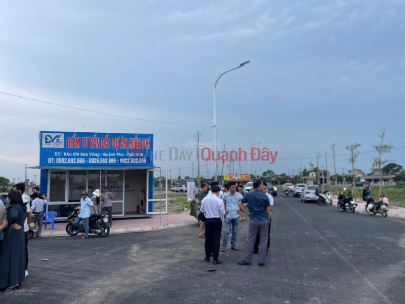 Owner sells the main facade of Quynh My project - wide sidewalk, good business Sales Listings
