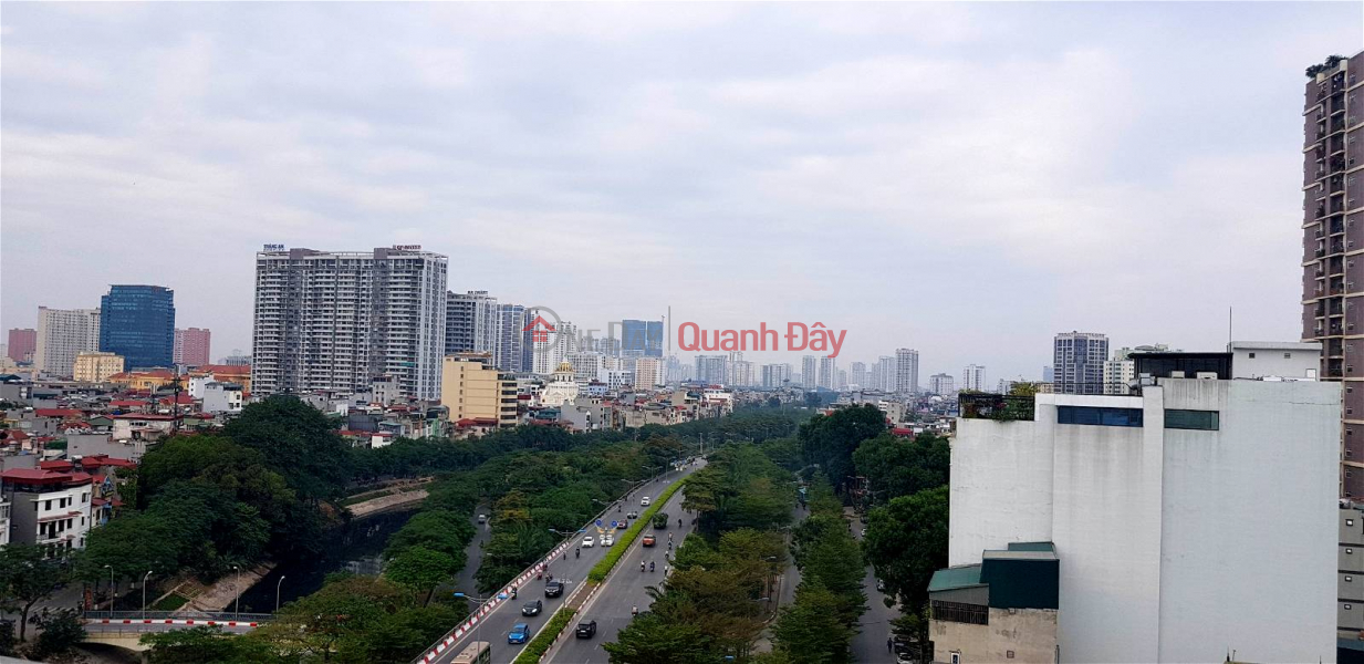 đ 20.5 Billion House for sale on Buoi Street, Ba Dinh District. 50m Build 10 Floors Frontage 5.2m Approximately 20 Billion. Commitment to Real Photos Description