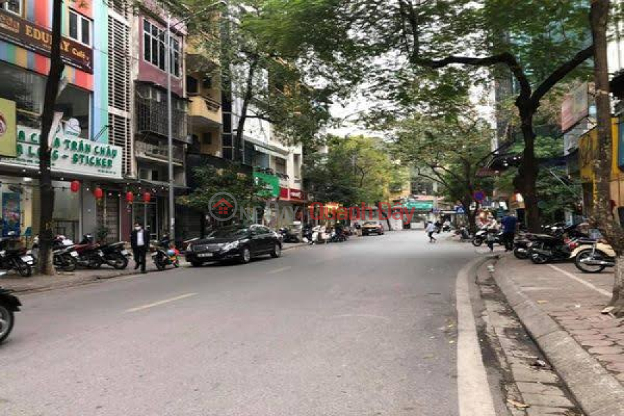 Property Search Vietnam | OneDay | Nhà ở Niêm yết bán, Bán nhà mặt Vĩnh phúc Ba Đình dt 240m2, măt tiền 12,6m, đường rông 18m