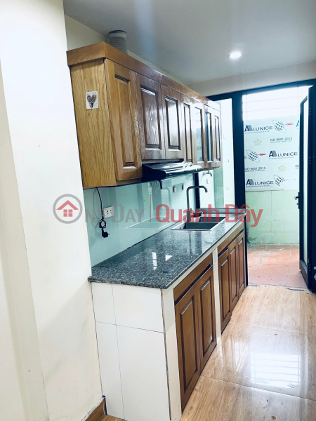 Room for rent on Vo Chi Cong street, Tay Ho, 50m2, 1 room, 1 bedroom Vietnam | Rental | đ 6.6 Million/ month