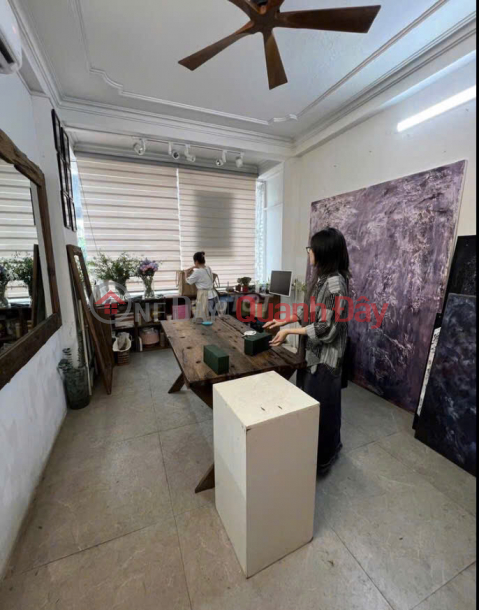 CHO THUÊ NGUYÊN CĂN MP YÊN LÃNG, VỈA HÈ, KINH DOANH ĐỈNH 42M 4T, 32TR 0903258273 _0