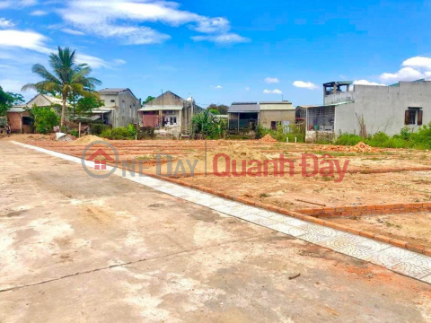 Land on the edge of Da Nang, located right in the center of Dai Hiep commune, only 100m from National Highway, cheap price _0