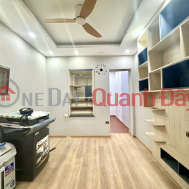 Owner selling apartment in Trung Liet Street, Trung Liet Ward, Dong Da District, Hanoi. _0