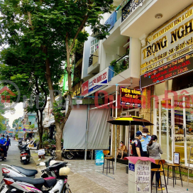 Trong Nghia Gold Shop - 220 Hoa Hao,District 10, Vietnam