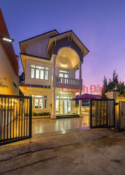 Villa for rent, 6 bedrooms, Hung Vuong Street, Ward 9, Da Lat, 20 million VND. Rental Listings