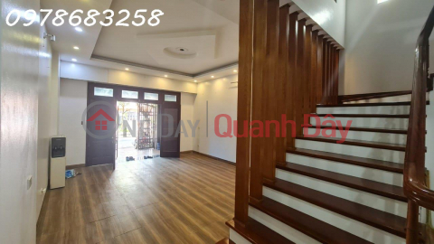 Super Hot! Beautiful Tuong Mai House, Parking at the gate, Near Market, Area 50m2, 5 floors, Price only 7 billion VND _0