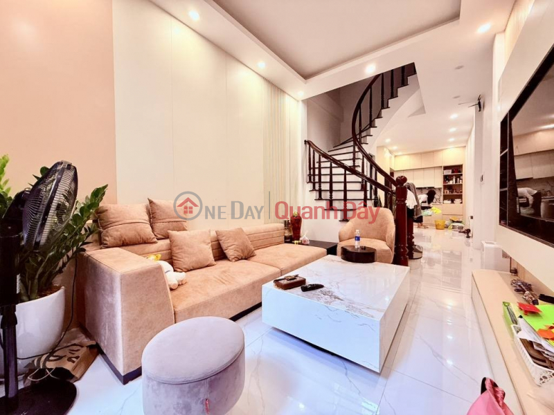 BÁN NHÀ PHÂN LÔ ĐỊNH CÔNG, Ô TÔ ĐỖ CỬA, DTSD 47M2, GIÁ 7.6 TỶ Niêm yết bán