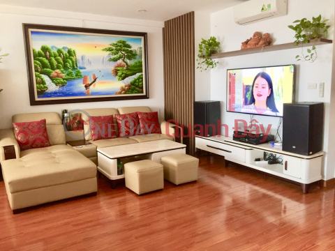 The owner sells the apartment in Park 2 An Duong Vuong, Phu Thuong, Tay Ho, Hanoi _0