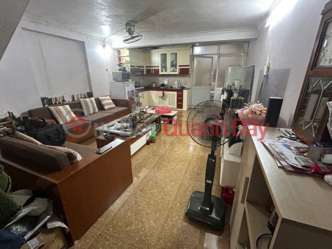 Bán đất tặng nhà 1.5 tầng Thiên Lôi -m90m - đường 15m -giá cực rẻ 5.2 tỉ _0