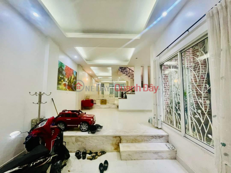 TRUNG KINH TOWNHOUSE FOR SALE - CAU GIAY AREA: 126 M2 x 6 FLOORS, 6 M FRONTAGE Sales Listings