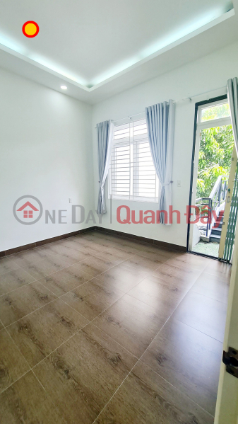 đ 7,7 tỷ, Bán biệt thự 3 tầng, Dt: 123m2, ngang 8m2, 4 PN, giá 7.x tỷ, phường Linh Đông, Thủ Đức.