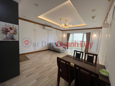 Family needs to urgently sell Hung Vuong Plaza apartment: 130m2, 3 bedrooms, 3 bathrooms, separate pink book, price 7.5 billion _0