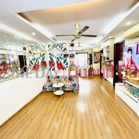 (100% real news) Apartment 71m2 x 2 bedrooms at Central Field Trung Kinh - Southeast balcony - Furniture 600 million _0