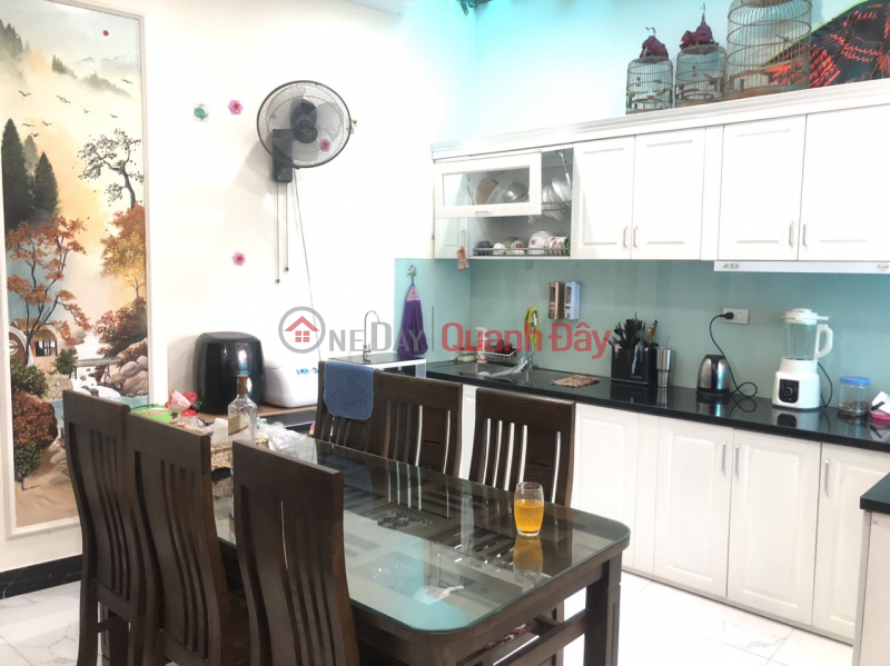 Property Search Vietnam | OneDay | Nhà ở | Niêm yết bán | BÁN NHÀ PHỐ BÁT KHỐI, DT 38M, 5 TẦNG GIÁ 3TỶ5, NHÀ ĐẸP NỘI THẤT ĐẦY ĐỦ.