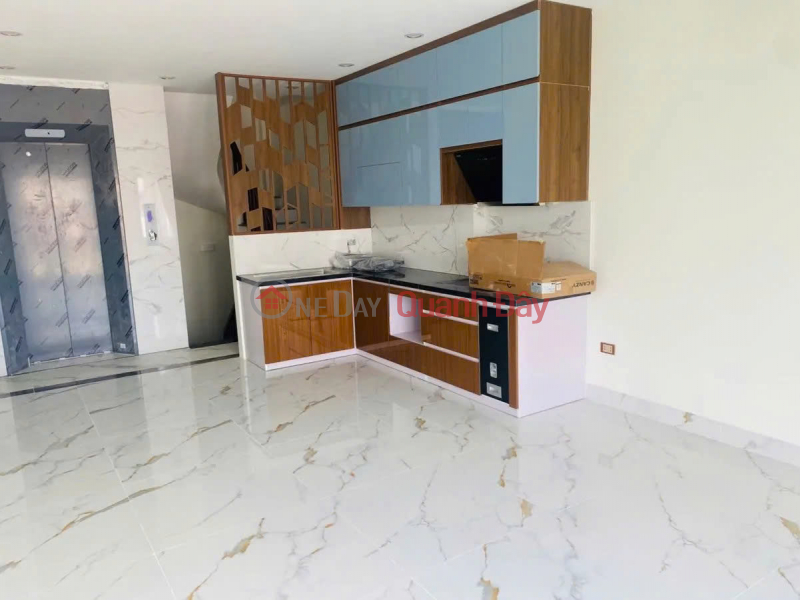 NEW HOUSE - BEAUTIFUL, CAR ACCESS, Nguyen Van Linh Street, 45m2 X 7 floors, 4.2m frontage, 8.99 billion Long Bien. Vietnam | Sales | đ 8.99 Billion