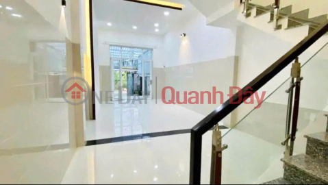 Quick transfer of frontage house on Luong Dinh Cua street - Vinh Trung - Tay Nha Trang ward for only 3 billion 600 million _0