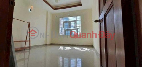 House for rent on Nguyen Trai Street (843-5781696127)_0