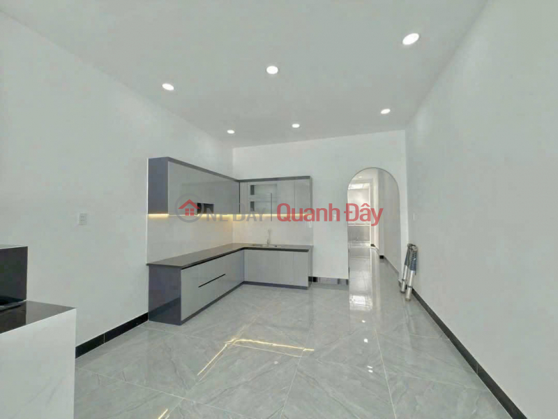 Sở hữu nhà đẹp, sổ riêng thổ cư chỉ với 300tr. Gần KCN Thạnh Phú, Việt Nam | Bán, đ 1,3 tỷ