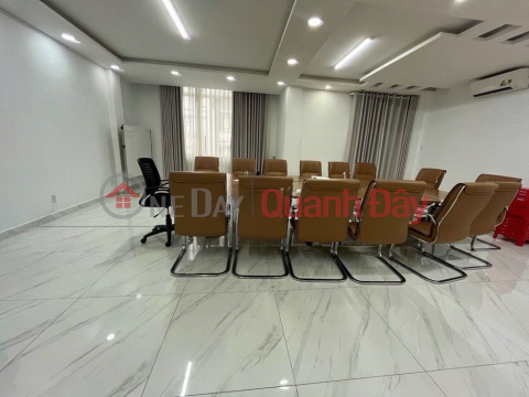 HOUSE IN TAN SON NHAT AIRPORT AREA, 4x30m, 4 BEDROOMS _0