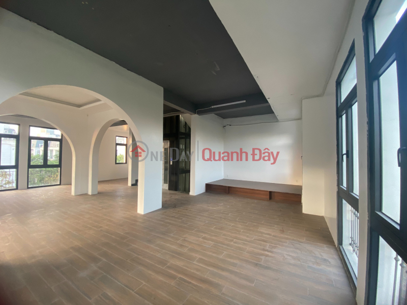 ENTIRE APARTMENT FOR RENT CORNER OF 6-FLOOR SHOPHOUSE PARK AT IMPERIA. Vietnam, Rental | đ 120 Million/ month